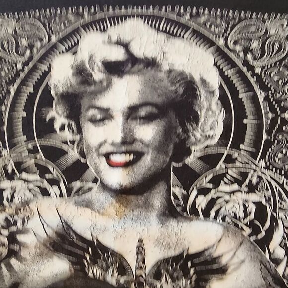 Andre de Dienes Black Graphic Tshirt With Marilyn Monroe Size Large - Picture 4 of 7